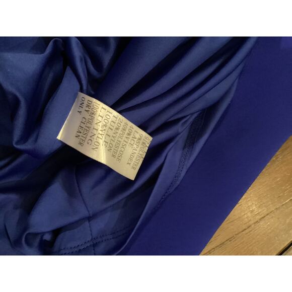 Tadashi Shoji DELTA OFF-THE-SHOULDER SEQUIN CREPE GOWN Saphire blue LG19341LX - Picture 11 of 16